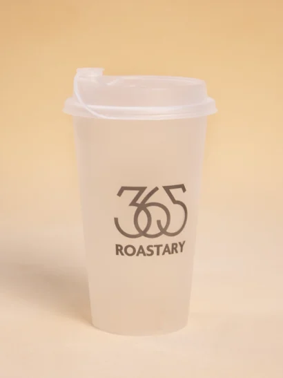 frosted plastic cups